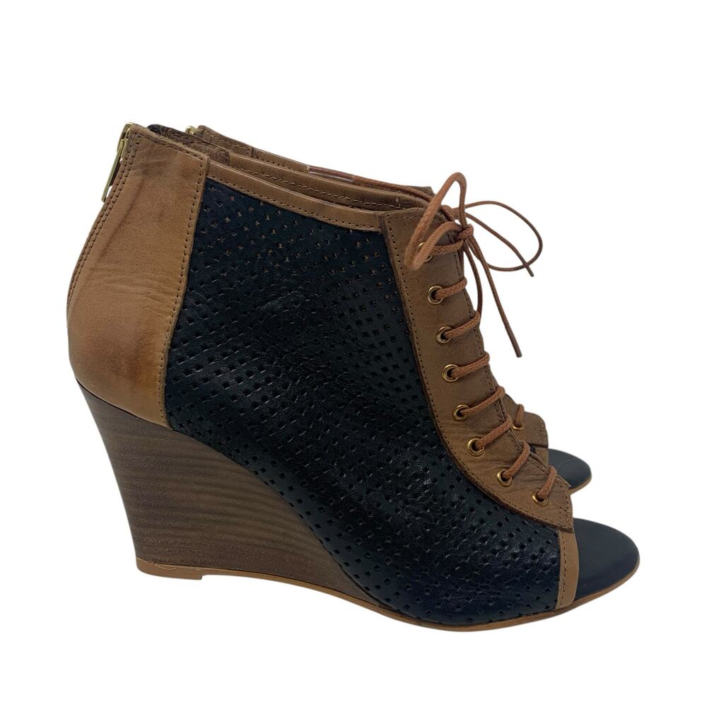 Relance Very Me Wedge Booties Womens Size 38 (7.5)